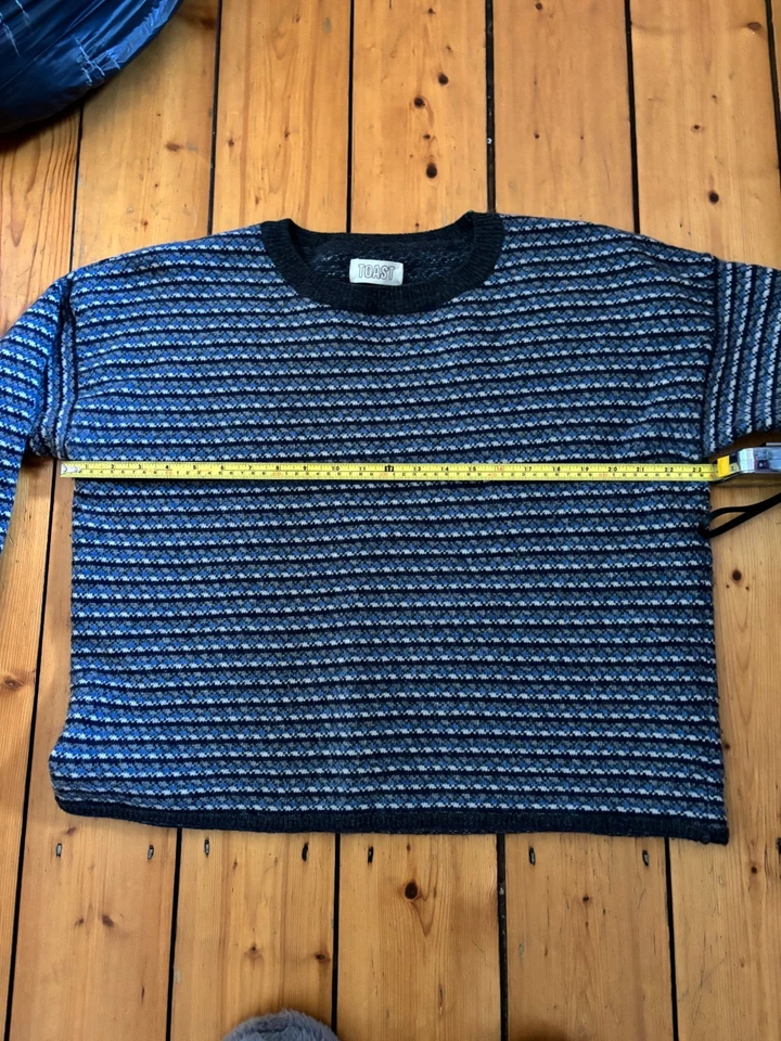 Toast jumper 14 - Image 4 of 4