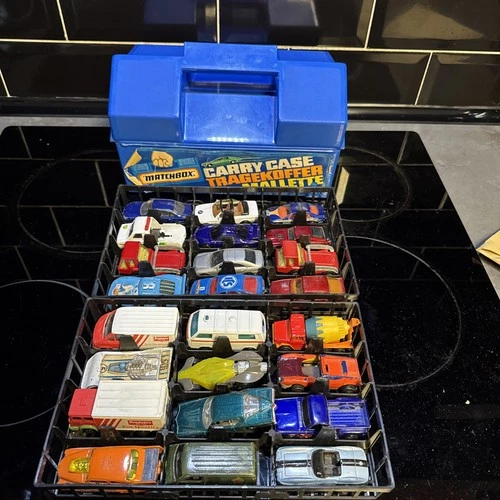 VINTAGE Joblot Matchbox, Corgi, Majorette Toy Cars With Carry Cases