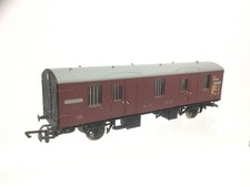 Hornby R6314 OO Gauge BR Maroon CCT Utility Van M94149