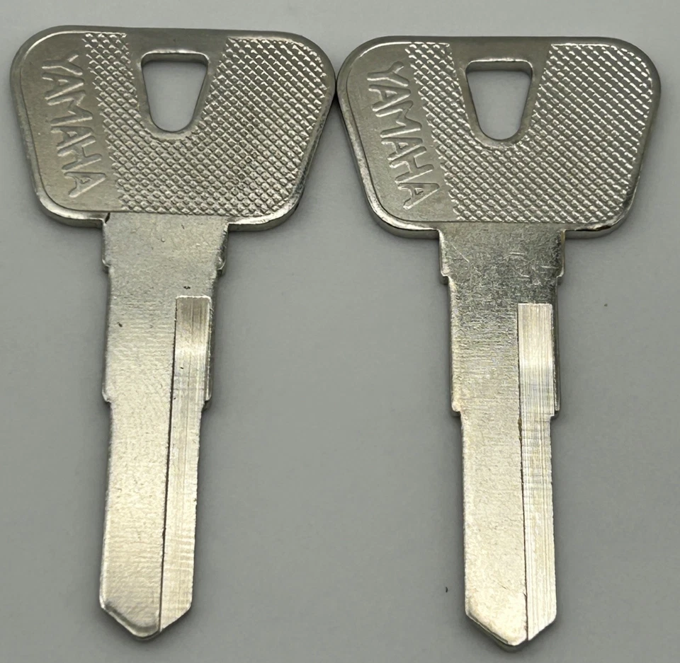 2 llaves en blanco Yamaha XT250 XT600E XT 600E 250 XTZ600 XVC1300 XVS650 XVS 650 1100 Foto 3 de 3