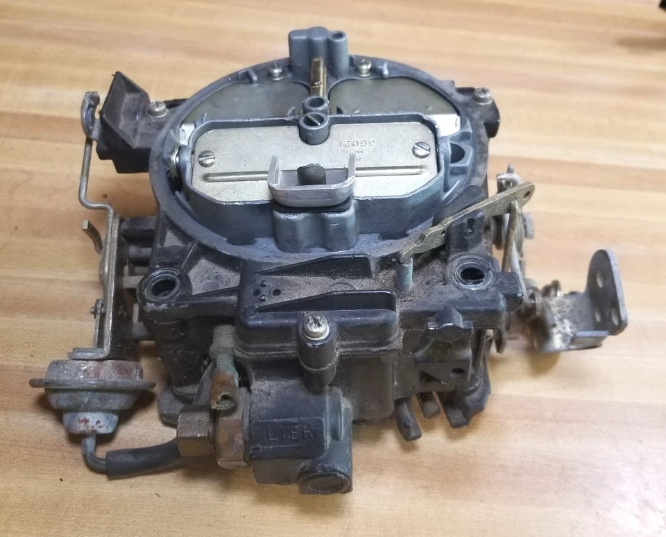 Carburador de 4 barriles 5,7 OMC GM Rochester QuadraJet 7044514 BT 1844 Foto 2 de 4