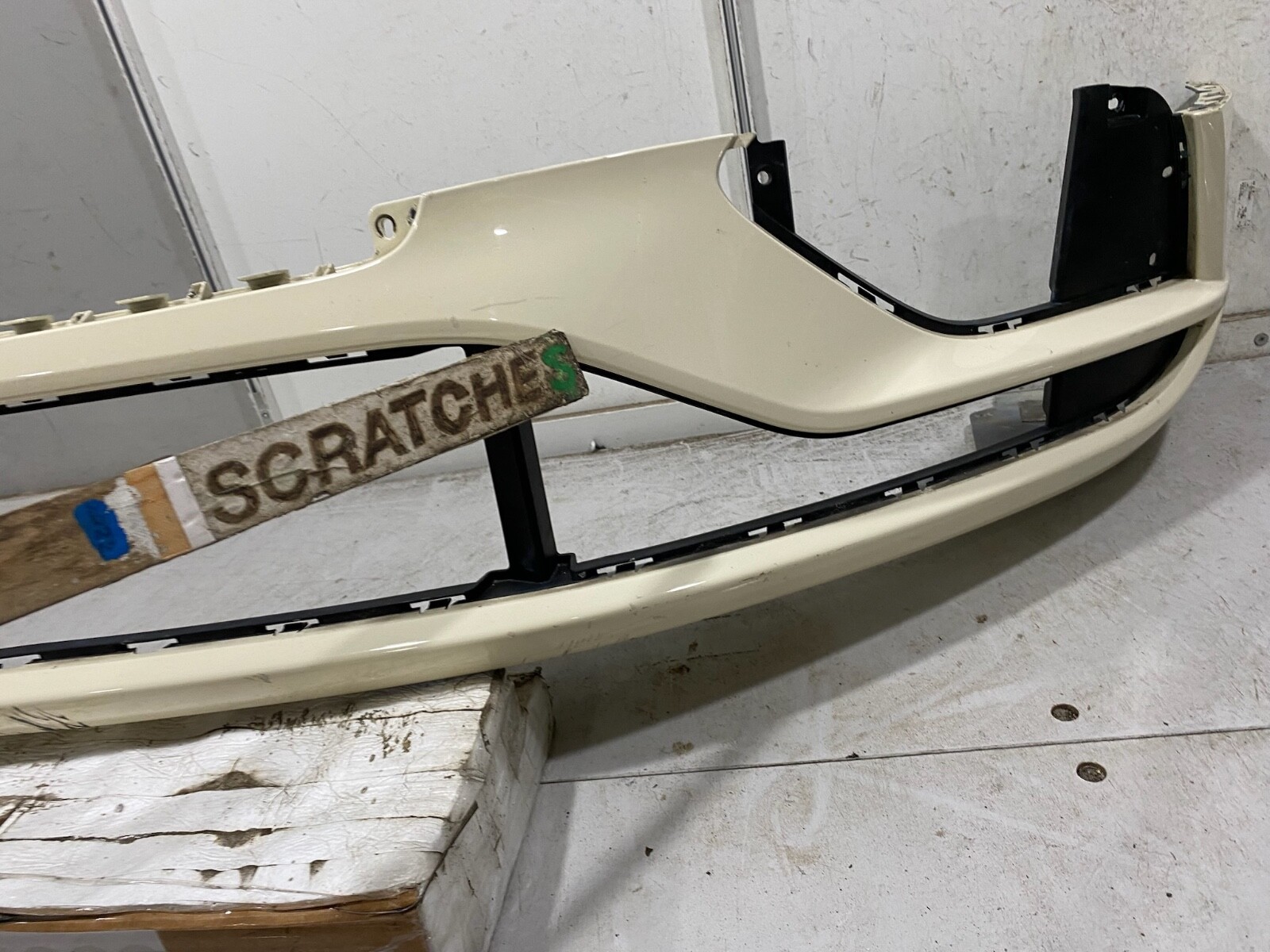 2016-2018 BENTLEY GT GTC COUPE FRONT BUMPER OEM 3W3807221 AE