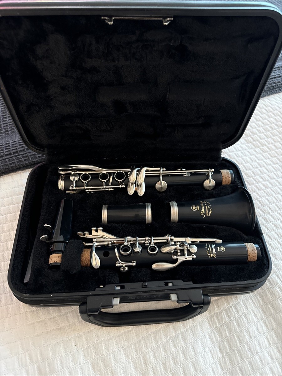 YAMAHA YCL-200AD クラリネット　ケース付き YAMAHA YCL-200AD クラリネットケース付き