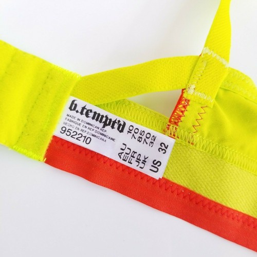 NWT Wacoal b.tempt'd Wireless Low Impact Convertible Sports Bra 32 Green Red - Picture 9 of 10