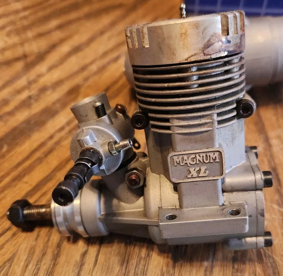 Magnum XL 61AR RC Model Airplane Engine Motor In Box - Image 2 of 4