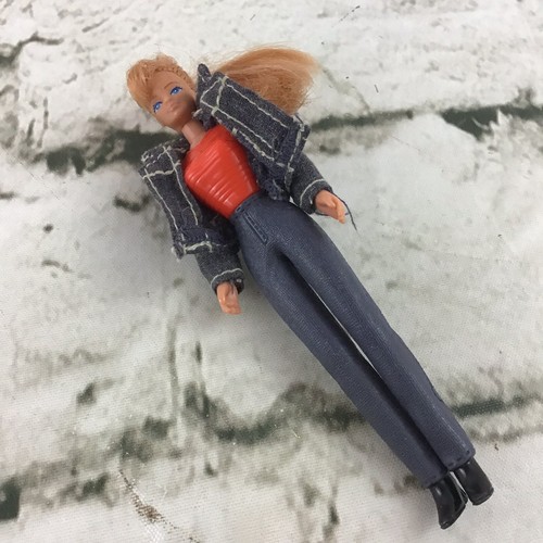 Vintage Barbie In Jean Jacket Collectible McDonalds Happy Meal Toy 1998 Mattel - Picture 3 of 6