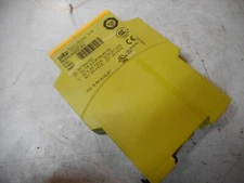 PILZ SAFETY RELAY -- PNOZ X5 -- 2N/O 24VAC/DC -- 774325