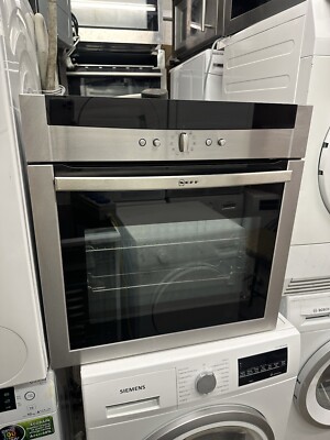 Neff B15P42N0GB Single Elektro Backofen Pyrolyse SELBSTREINIGEND/ABISOLIEREND FÜR TEILE