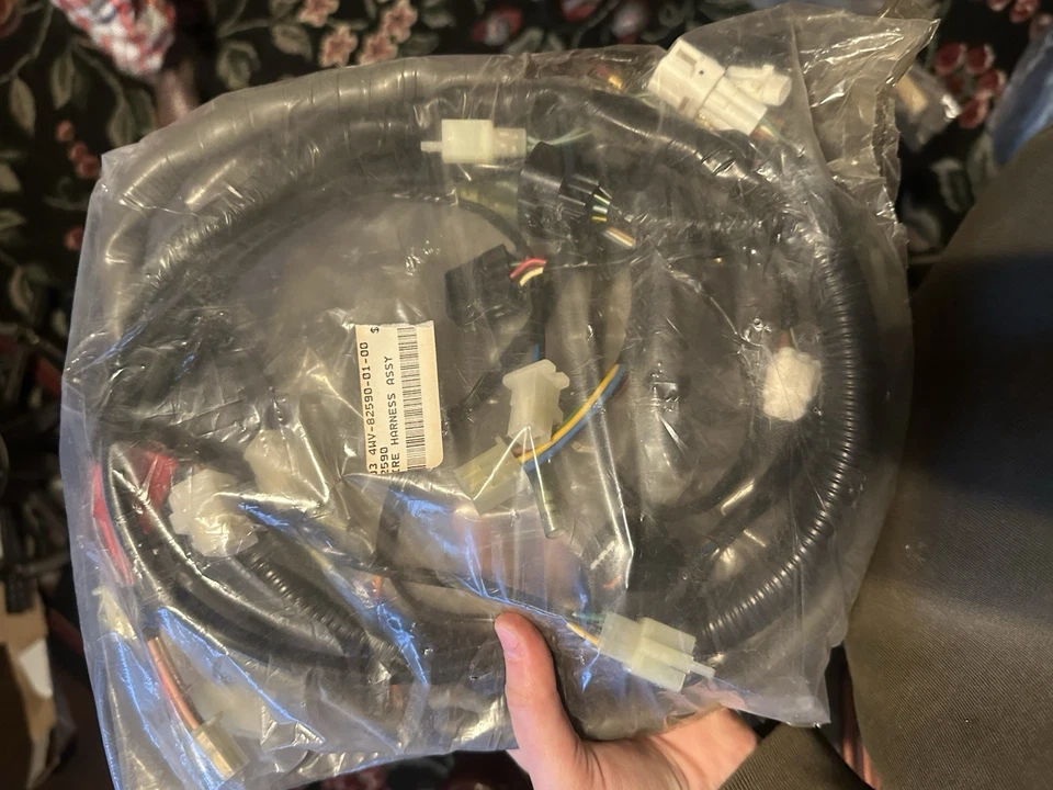 Arnés de cableado Yamaha Grizzly YFM 600 98 4WV-82590-01-00 1998 Foto 2 de 2