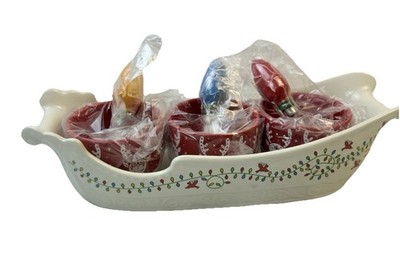 TEMPTATIONS (Temp-tations) by TARA 7 pc APPETIZER CHIP N DIP SET RED REINDEER