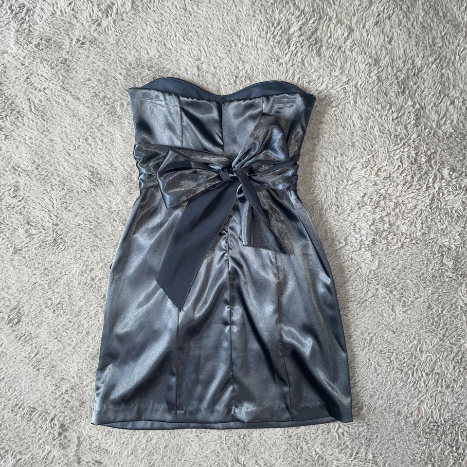 Mini Vestido TEEZE ME Mujer Talla 5 Plateado Sin Tirantes Novia Cóctel Baile de graduación Fiesta Foto 2 de 4