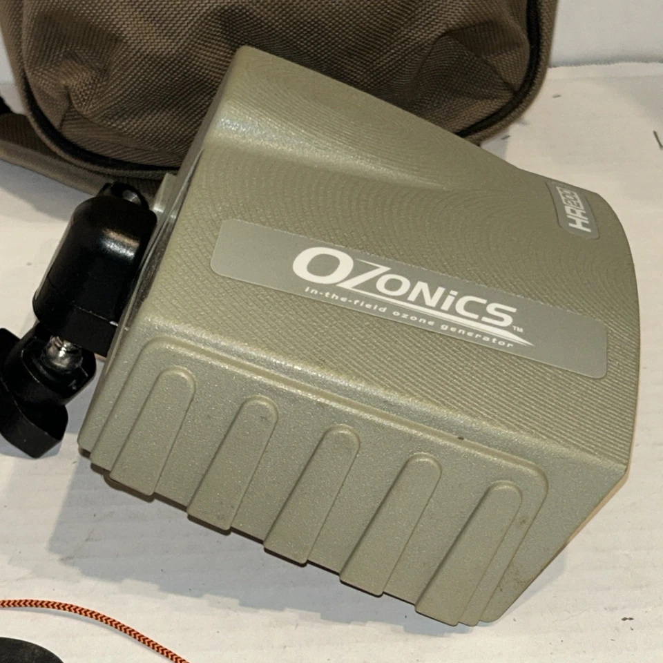 Ozonics HR-200 Electronic Scent Eliminator with Mount, Charger, and 2 Batteries - Image 2 of 4