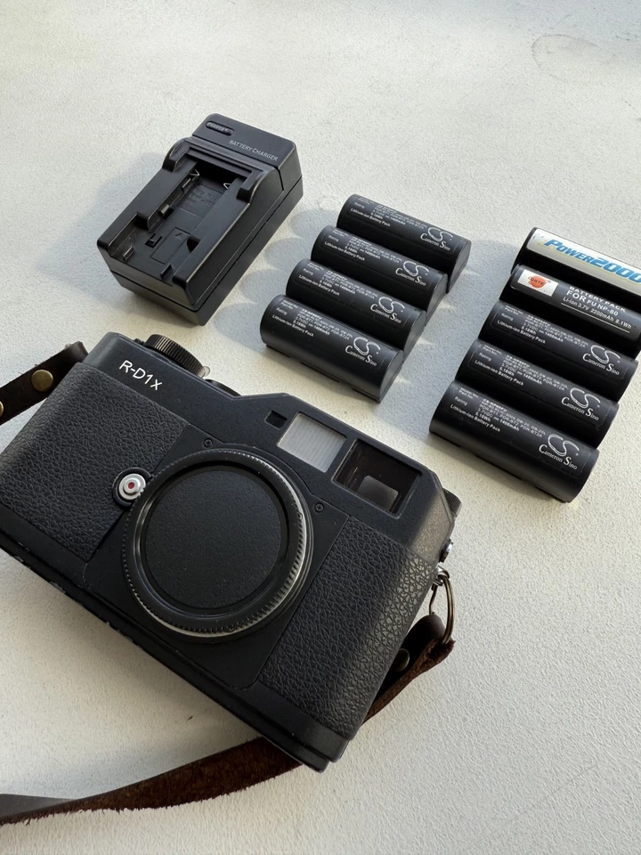 Epson R-D1x 6.1mp Digital Rangefinder Camera Leica M Mount / RD1s RD1 - Image 3 of 4