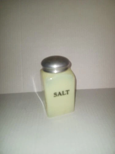 Vintage McKee Uranium Custard Glass Salt Shaker UV Glow 1930s Depression Glass