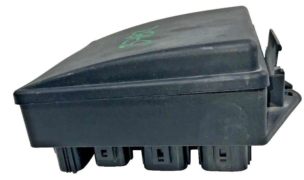 Aston Martin V8 Vantage 2007-2017 Fuse box P/N 4G4314A173AF