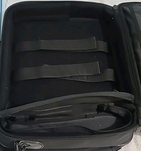 Dell Laptop Computer Carrying Case 17 Inch Bag Black With Shoulder Strap - Picture 7 of 13