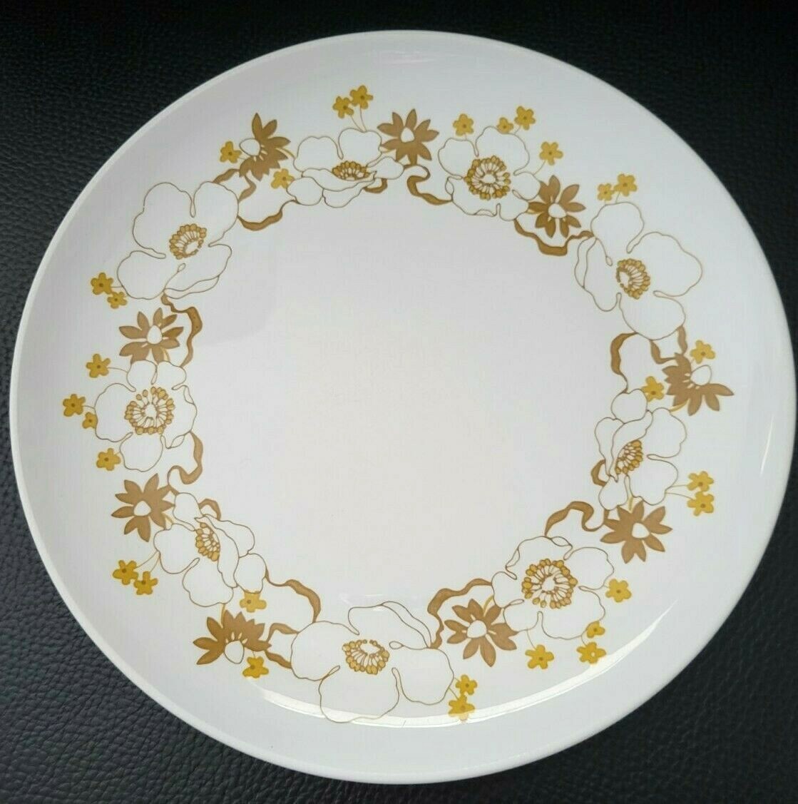 Set Of 2 Corning Centura Laurel Luncheon Salad Plates 8 3/4