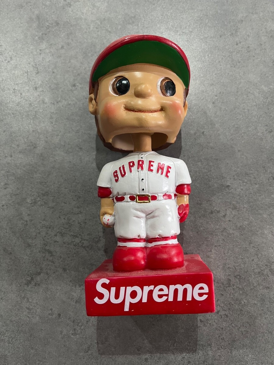 スポーツ supreme Bobblehead Supreme Bobblehead Red – blueandcream