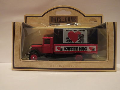 LLEDO DG28 029 1934 MACK CANVAS BACK TRUCK   KAFFEE HAG #16