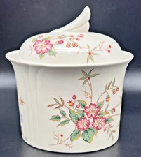 Jenny Wren Covered Adams English Ironstone Ceramic Covered Jar Pot "Elizabeth"