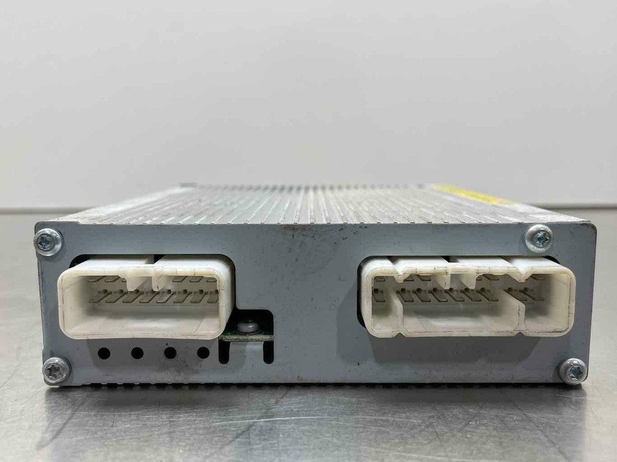2003 TOYOTA HIGHLANDER LIMITED JBL RADIO AUDIO AMPLIFIER AMP OEM