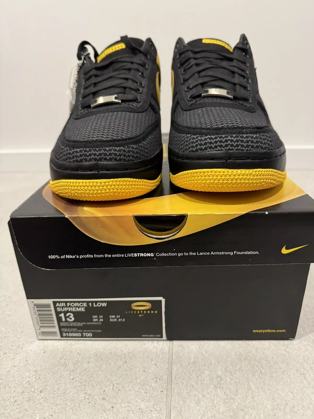 Nike Air Force 1 Low Supreme Livestromg Black/yellow Size 13 US Brand New In Box