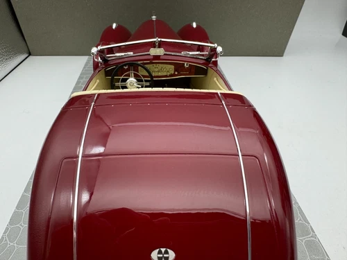 AMC 1/18 Mercedes Benz 540K W29 Stromllnien Roadster 1936 Erdmann & Rossi Red - Picture 15 of 16