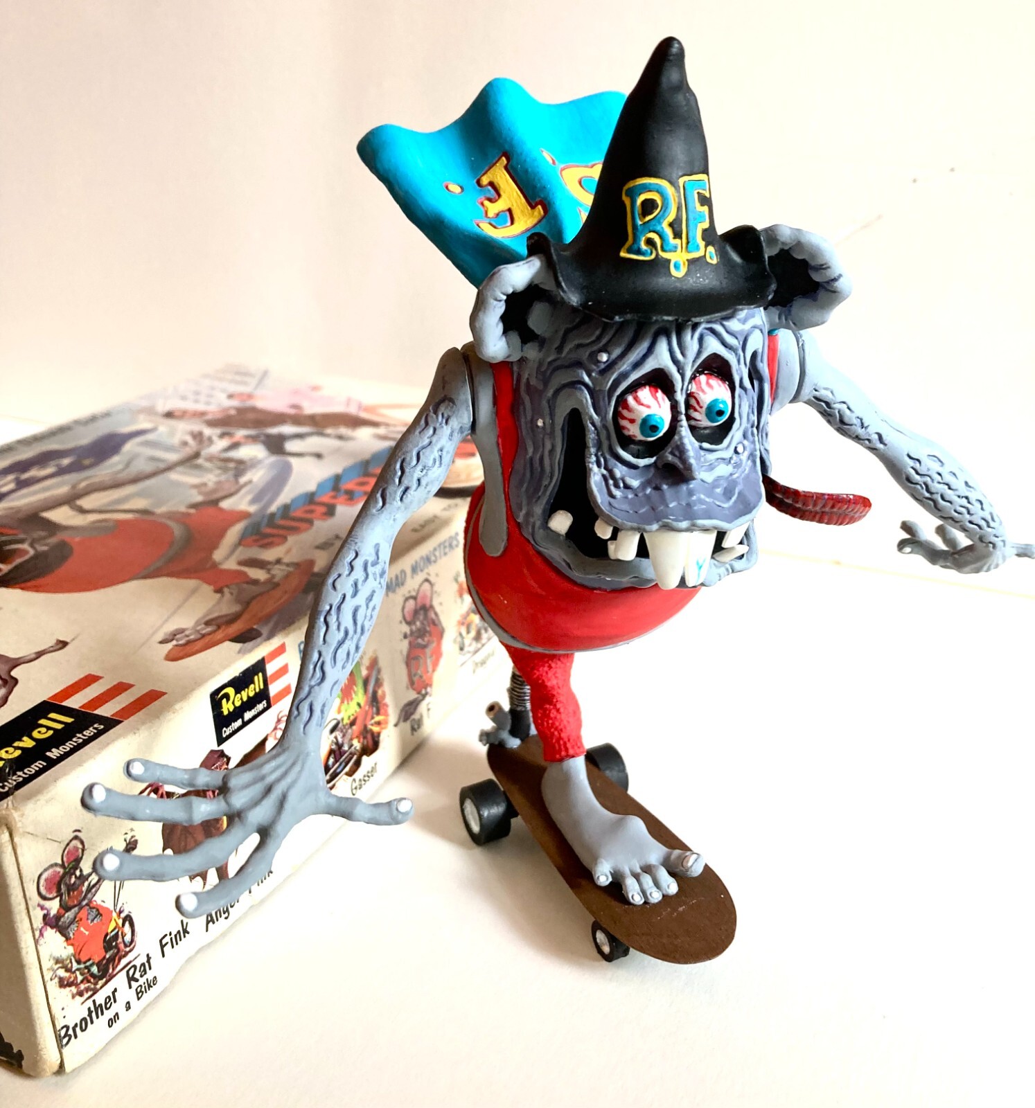 PRO BUILT & PAINTED Ed Big Daddy Roth "SUPERFINK" Revell kit & VINTAGE ...