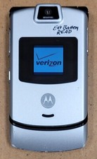 Motorola RAZR V3m - Silver and Black  Verizon  Cellular Flip Phone - READ