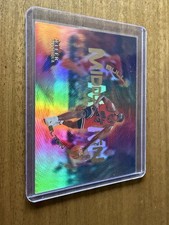 Fleer Mystique 2000-01 Middle Men Elton Brand Chicago Bulls Insert #9MM