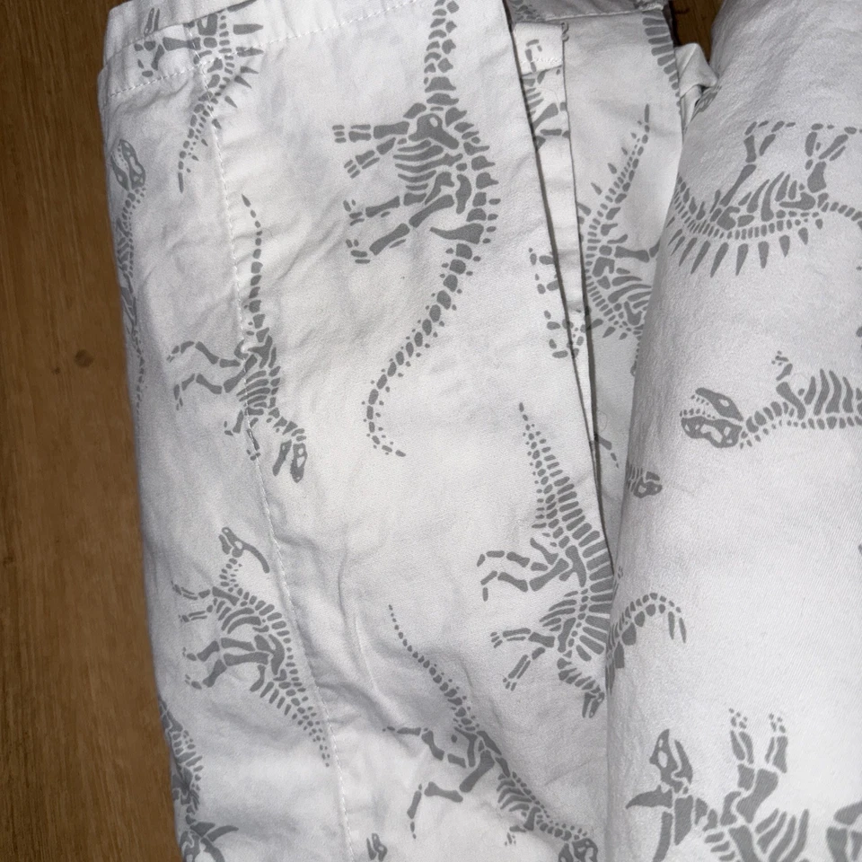 Juego de sábanas Twin XL 100 % algodón sin fundas de almohada estampado de huesos de dinosaurio blanco usado en excelente estado Foto 3 de 4