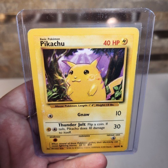Pokemon Pikachu 58/102 Base Set 1999 Common WOTC Vintage TCG Card