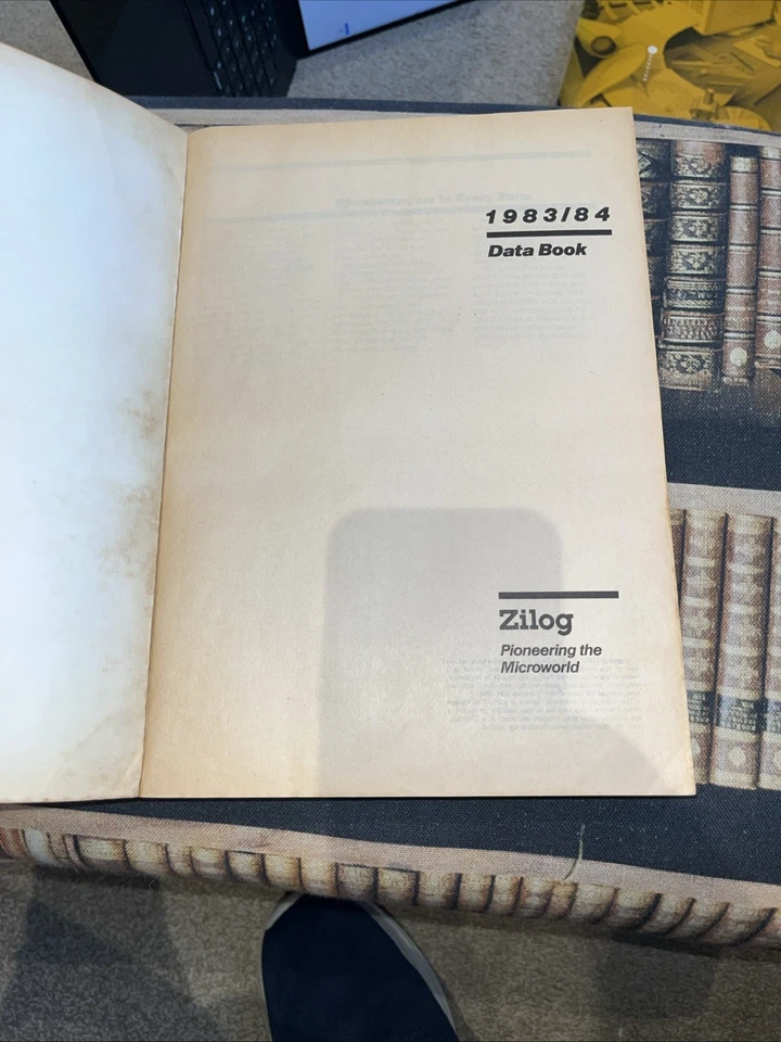 Zilog 1983/4 Components Data Book - Image 3 of 4