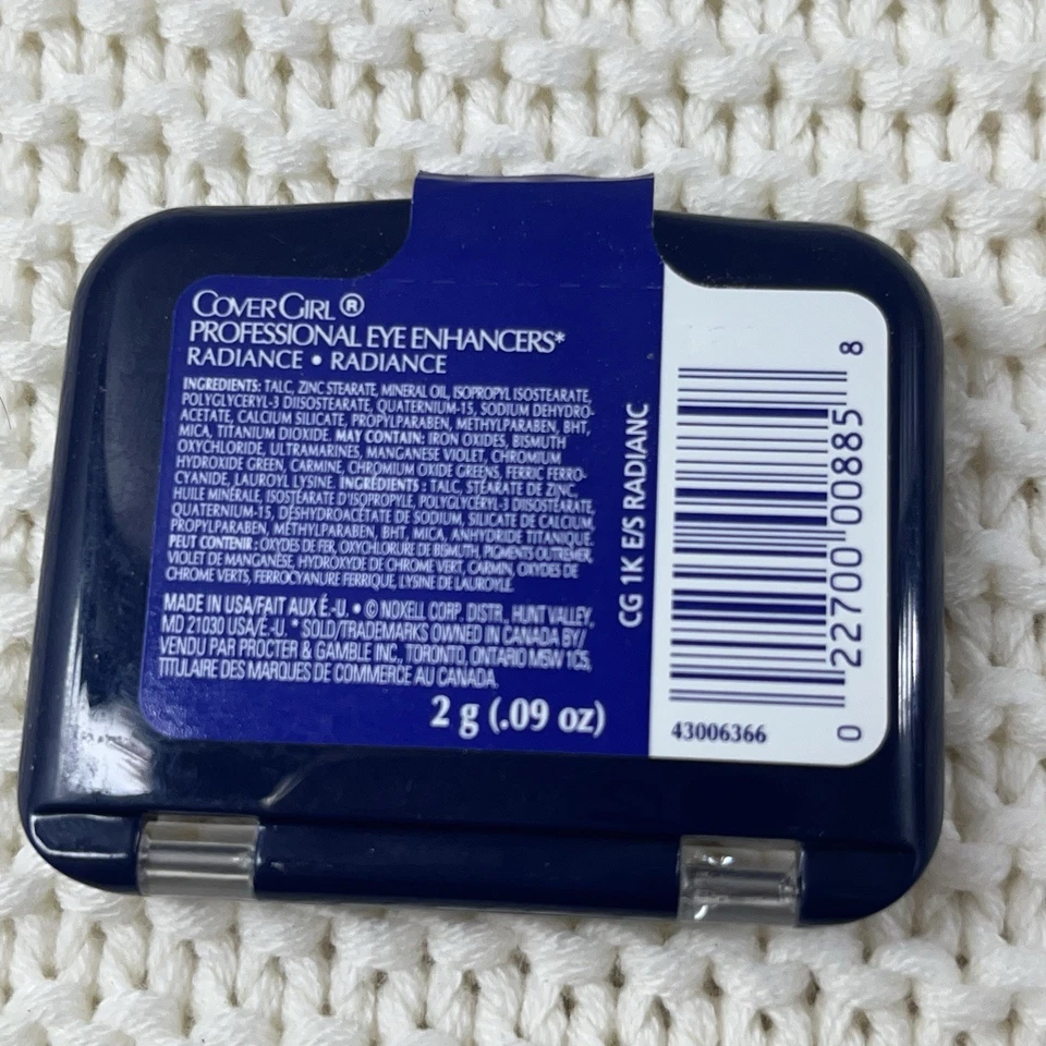 Covergirl Professional Eye Enhancers Radiance Frost 010 - Image 2 of 2