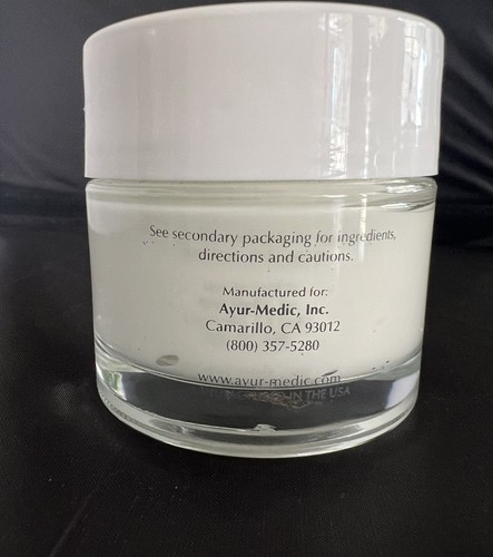 Ayur Medic - Retinol Cream 2 oz New/ No Box - Picture 2 of 4