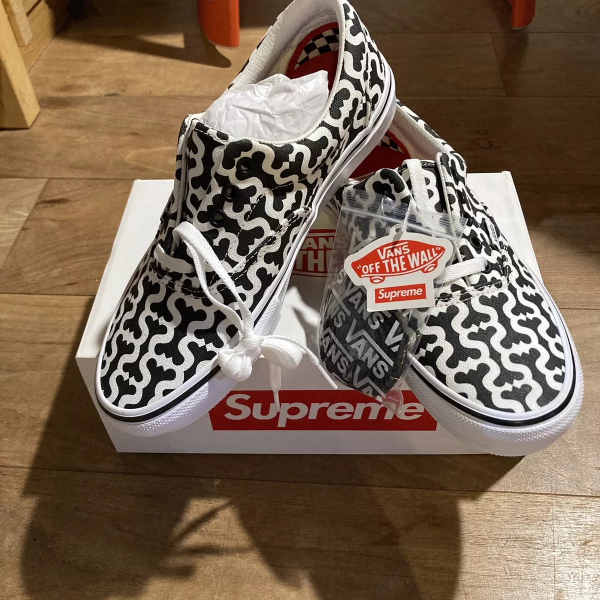 Vans louis sales vuitton supreme price