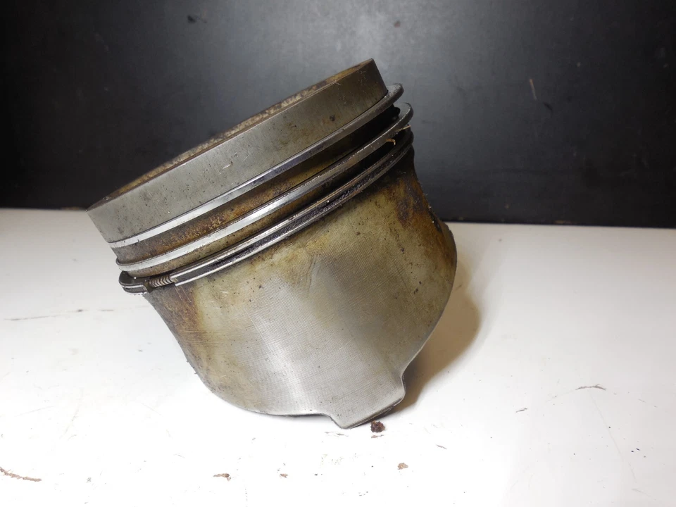 Anillo de barril de pistón motor 96.505 098054 86-1991 Mercedes Benz R107 560SEL 560SL Foto 2 de 4