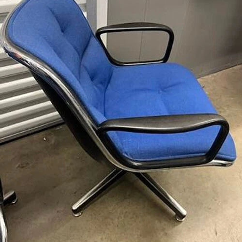 Silla de oficina MCM Knoll Pollock azul real años 70 Foto 2 de 4