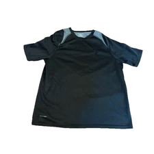 Men’s Layer 8 Brand Size Large Quick Dry Shirt Black PreOwned