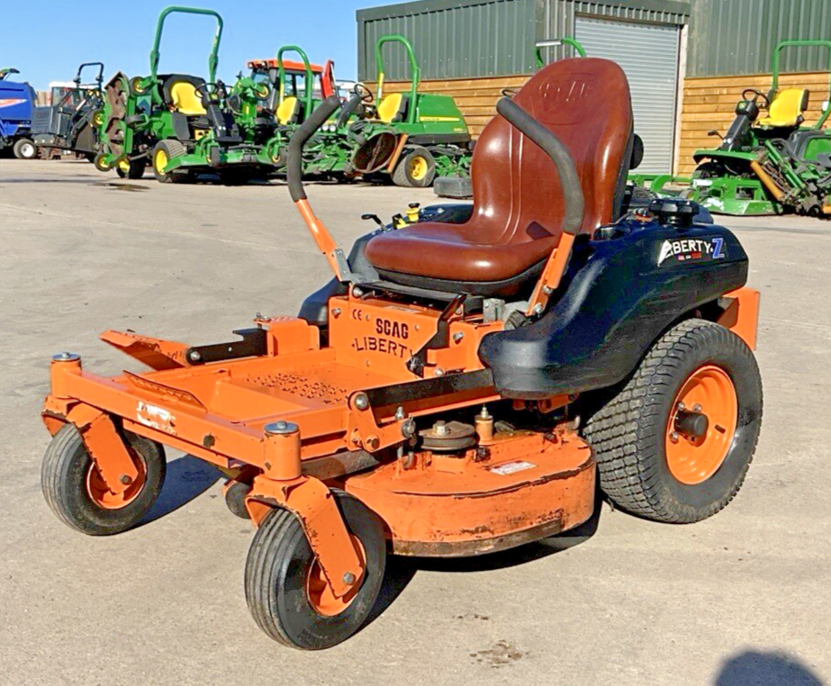 2019 SCAG LIBERTY Z ZERO TURN PETROL RIDE SIT ON LAWN MOWER