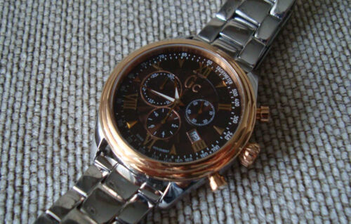 GC Guess Collection Smart Class Swiss Ronda 5040D chronograph rose gold Y04003G4 - Afbeelding 1 van 19