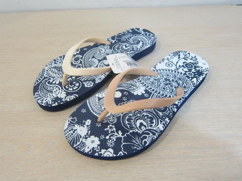 MIXIT PERFECT PAISLEY 10 THONG SANDALS, SZ 5, BLUE/WHITE, JC PENNEY, FREE S&H