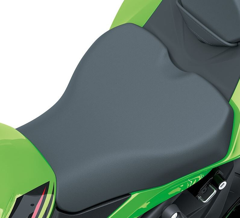 【未開封】Carp Season Seat 2025 限定版 Amazon.com: ZWCS Car Seat Cover for KIA Carnival Hybrid 2025