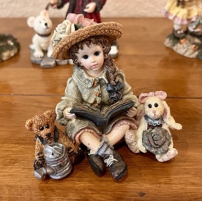 Boyds Yesterdays Child Julia With Emmy Lou & Daphne Garden Friends Figurine