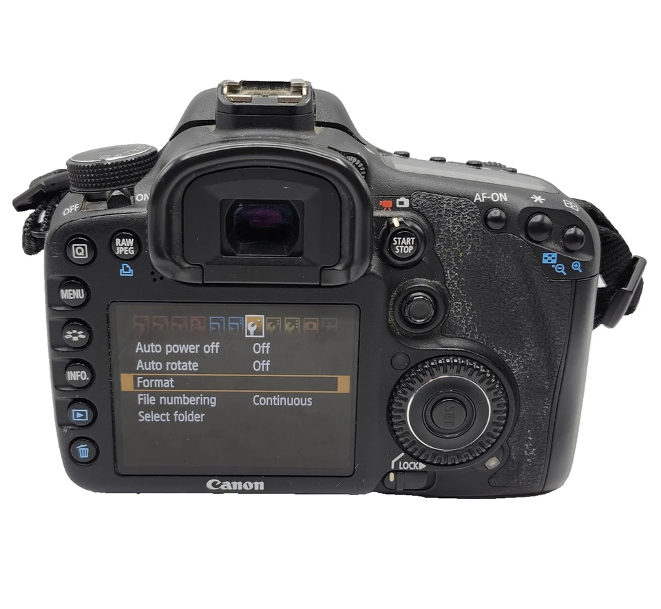 Canon EOS 7D 18MP Digital SLR Camera Kit - 1316803 - Image 4 of 4