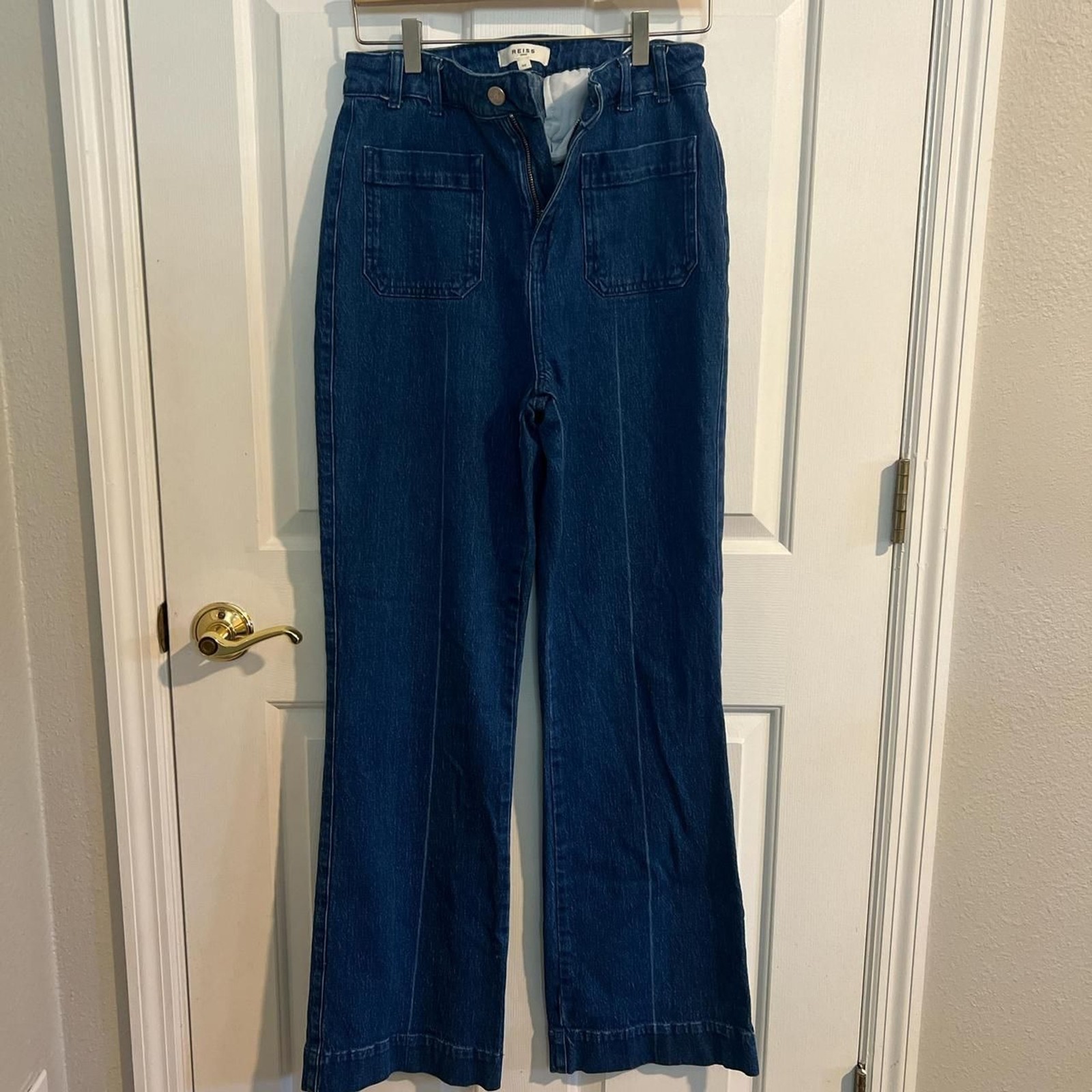Reiss Women's Blue and Navy Jeans