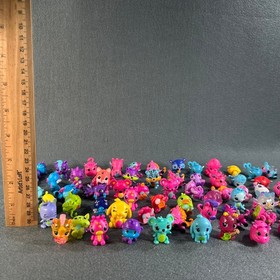 Hatchimals Colleggtibles Mini Figure Figuring Lot Of 60