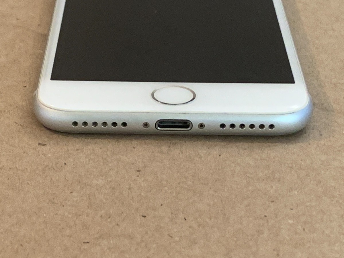 Apple iPhone 7 128GB Silver unlocked A1660 | eBay
