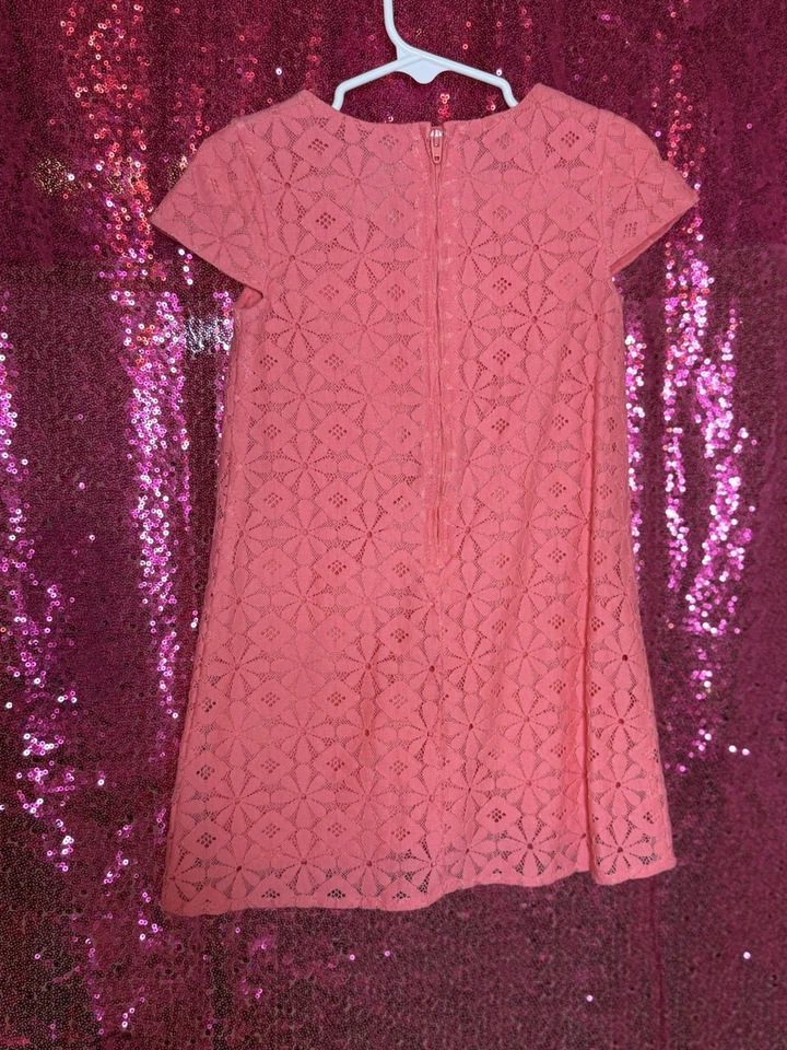 Vestido de encaje rosa coral para niñas Children’s Place talla 3 T concurso Foto 2 de 4