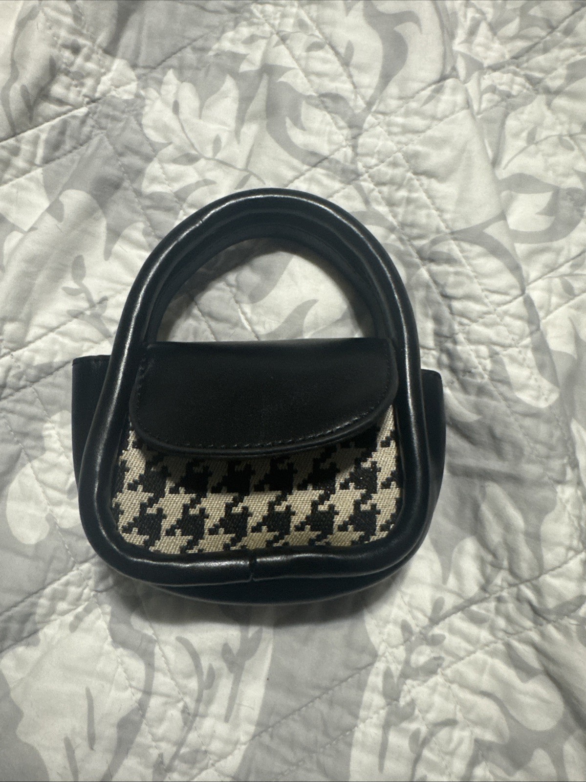 tiny handbag - image 1
